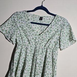 SHEIN Green Floral V-Neck Dress